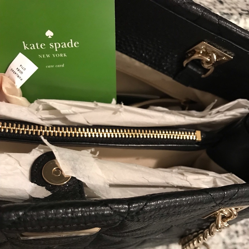 ✨SOLD!✨♠️Kate Spade NEW! Large Quilted Leather Bag - Picture 7 of 8
